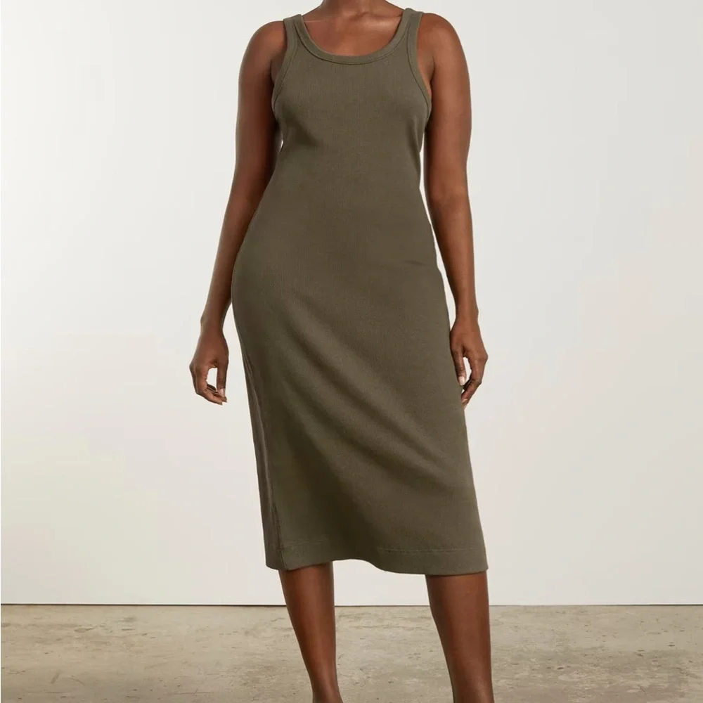 Everlane The ‘90s Rib Dress - Picture 5 of 8